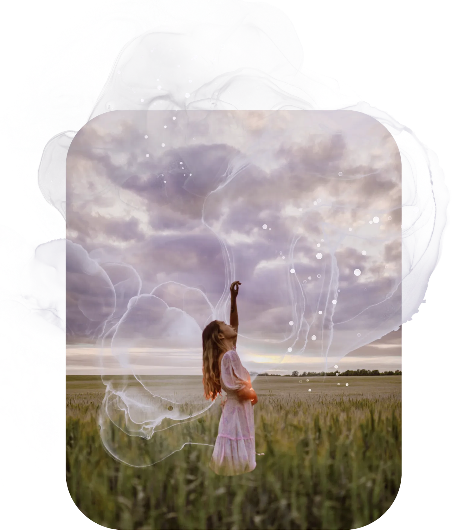 Nő a természetben, karját az ég felé emelve – a tudatosság és belső kapcsolódás szimbolikus ábrázolása